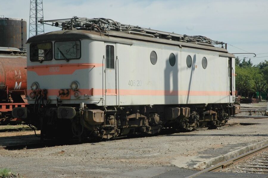 Locomotives-électriques 1/220