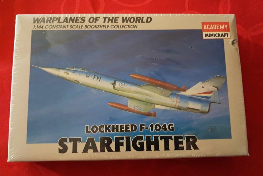 LOCKHEED F104G - 1/144 - ACADEMY MINICRAFT