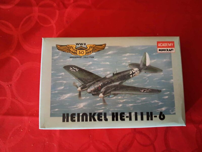 HEINKEL 111 - 1/144 - ACADEMY