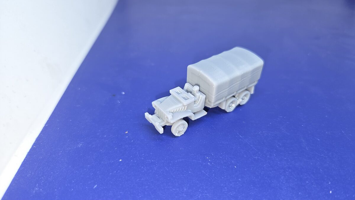 4fecb9aa-8eaa-4b4b-870d-4b0f29deae05.jpg